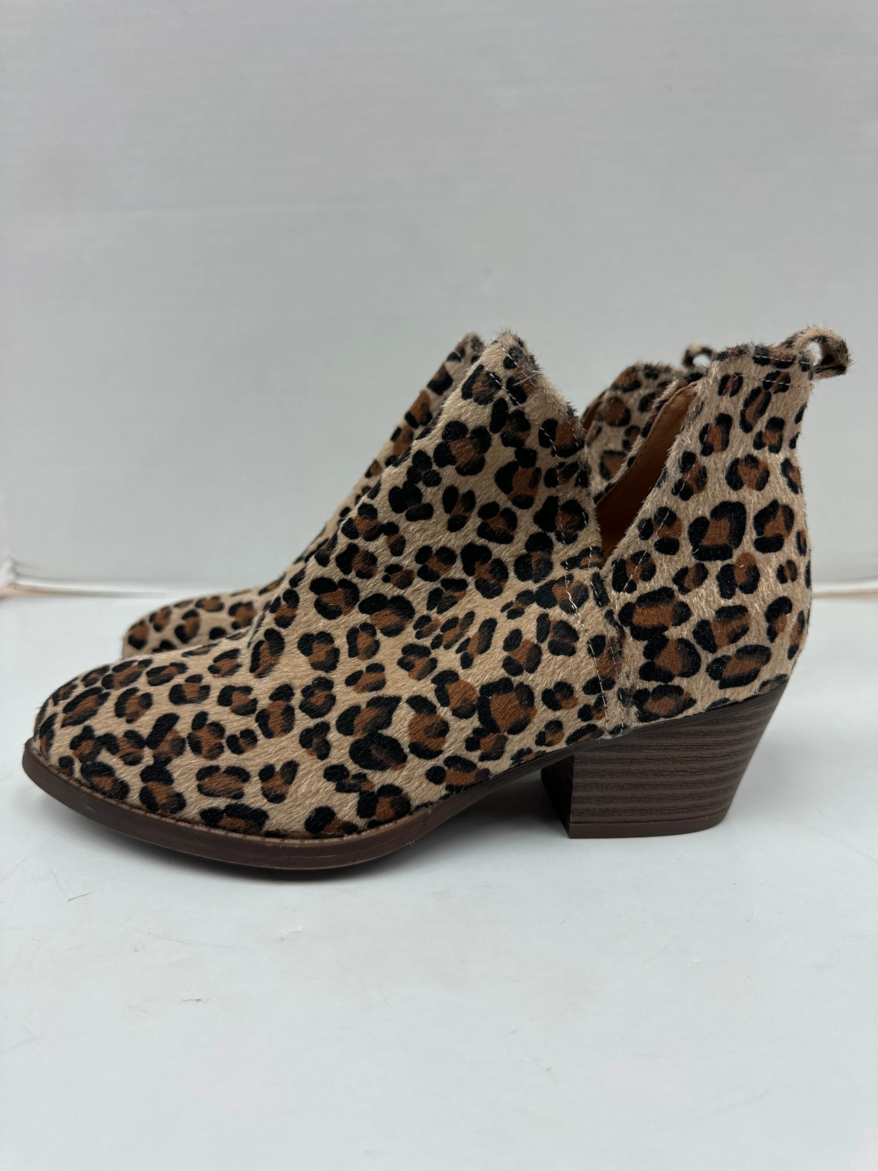 Animal Print Boots Ankle Heels Cl By Chinese Laundry, Size 5.5