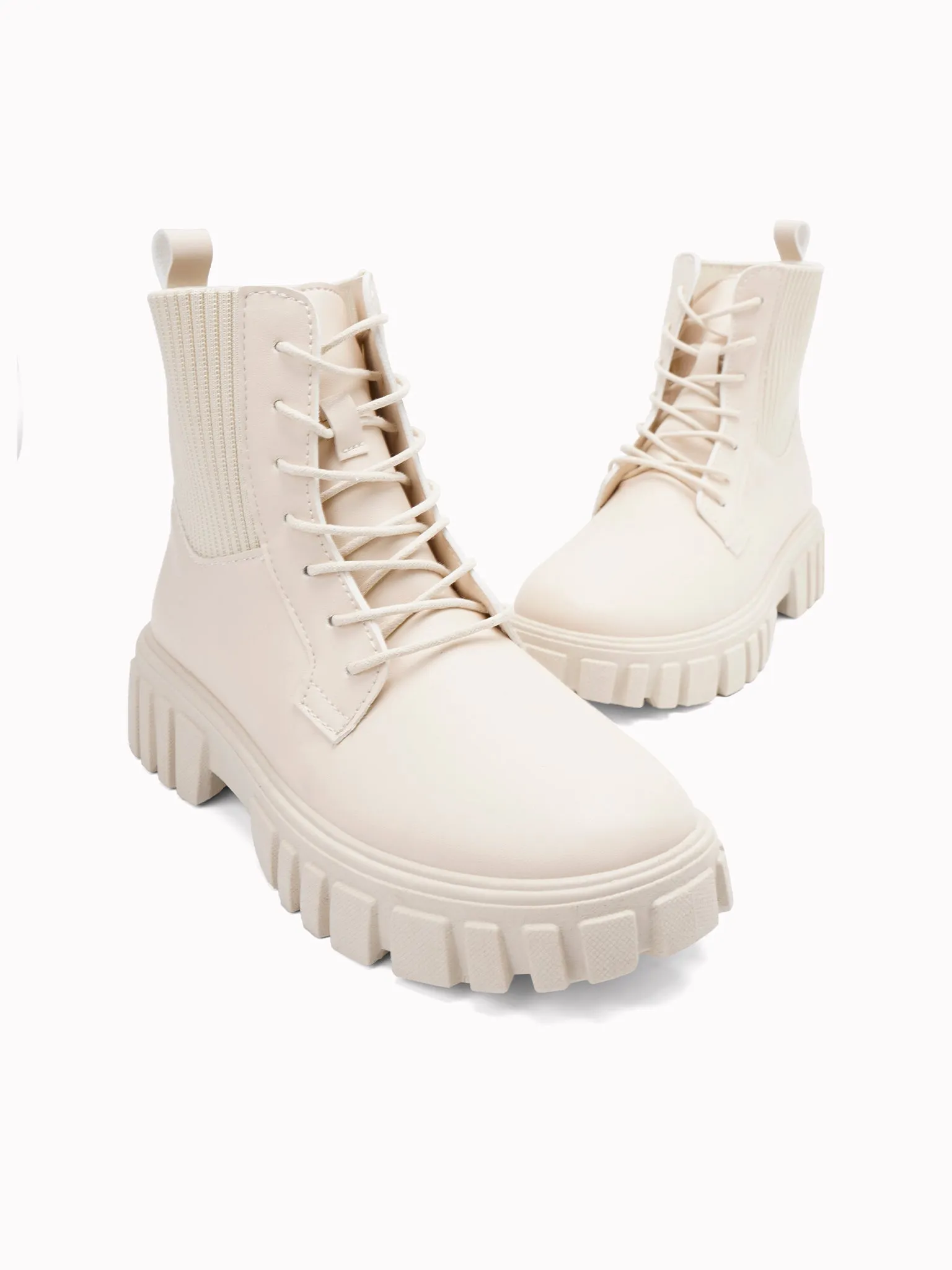 Ari Platform Boots