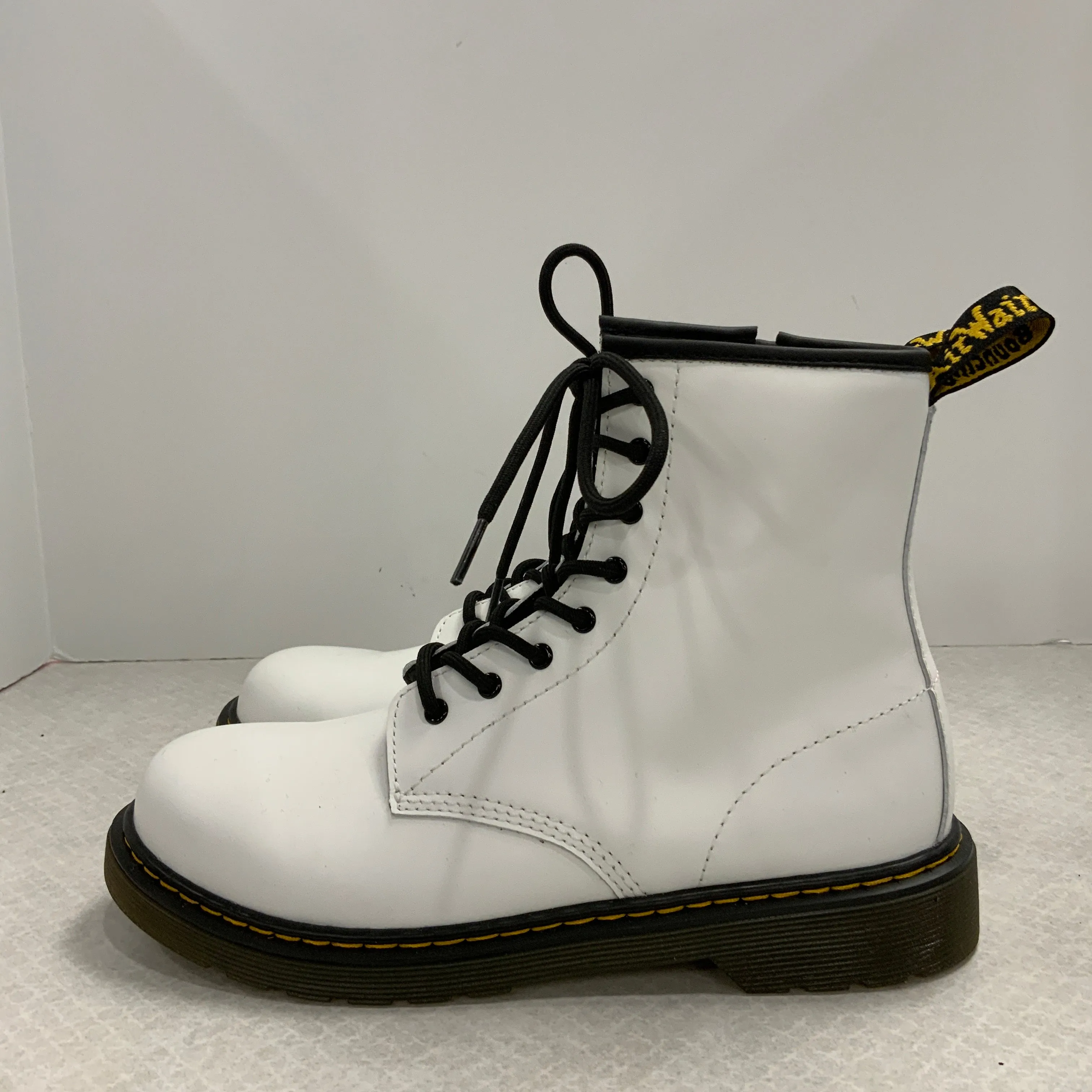 Boots Combat By Dr Martens In White, Size: 7