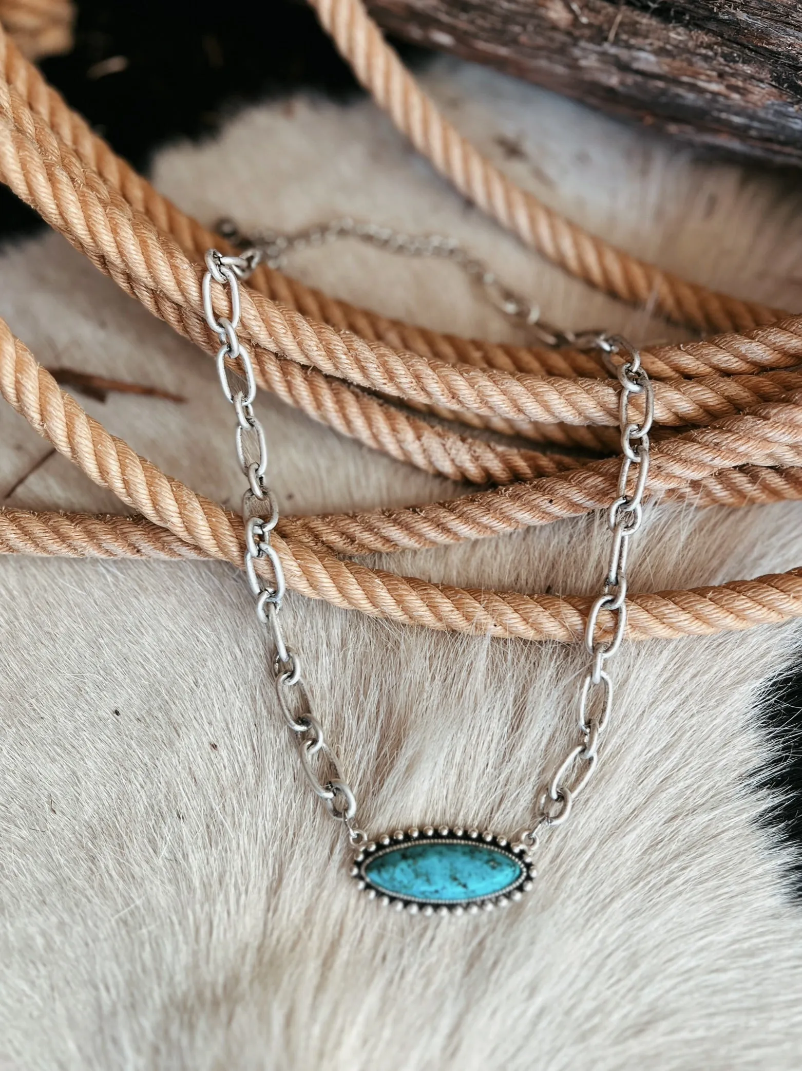 Chunky Chain And Stone Turquoise Necklace