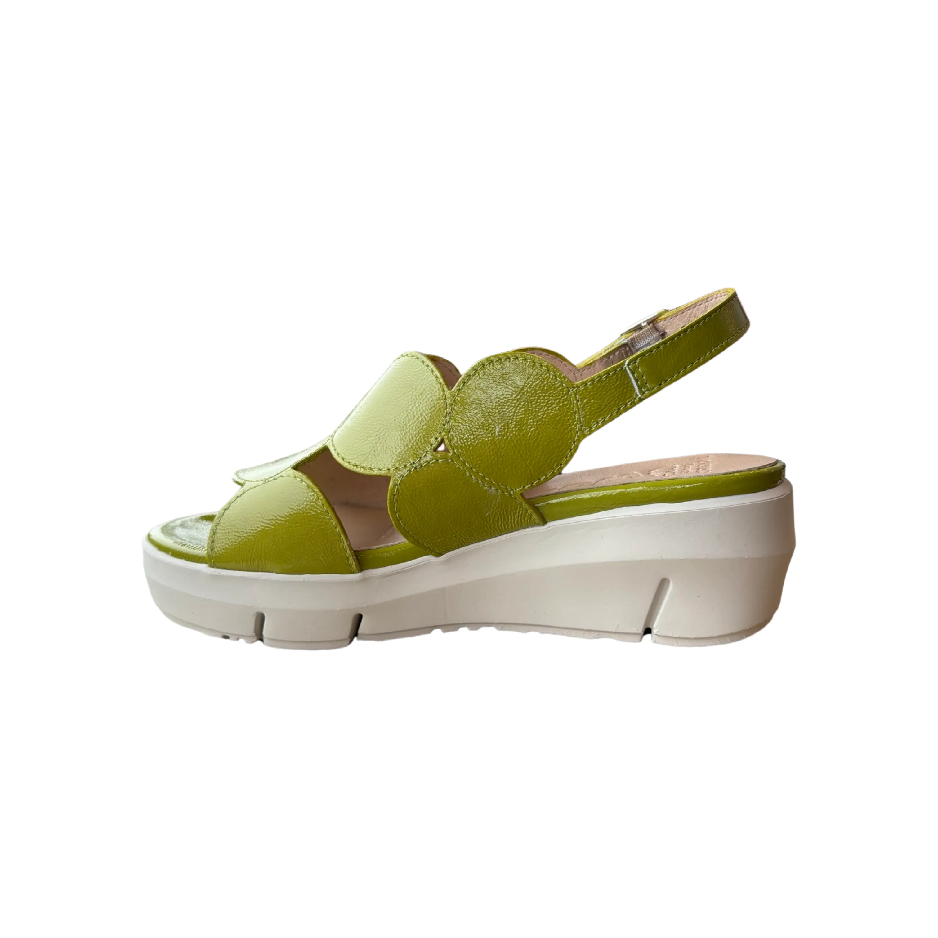 D8210 Apple Slingback Sandal