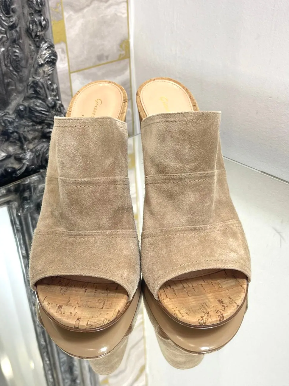 Gianvito Rossi Suede Mules. Size 40