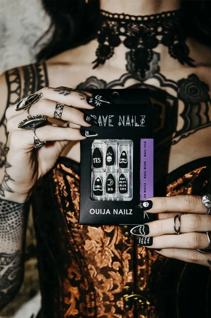 Ouija - Press On Nails