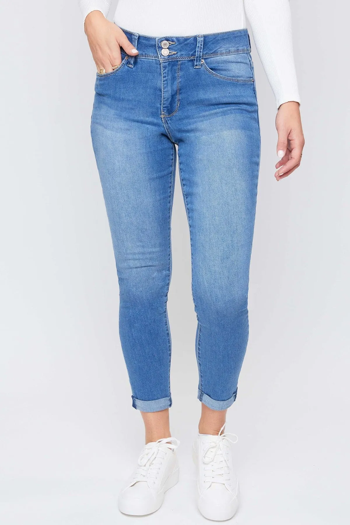 Women's Essential 2-Button Roll Cuff Ankle Jeans